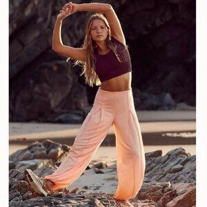 NWOT Free People Find Your Flow Pant in Pastel Peach